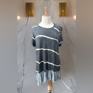 Logo By Lori Goldstein Top